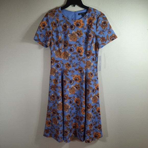 Preston & York Dresses & Skirts - NWT Preston & York blue/ brown floral dress Sz 6